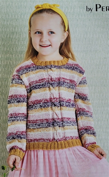 Sweater med snoning i Ellen